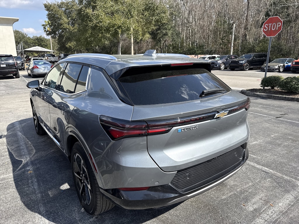 Used 2024 Chevrolet Equinox EV 2LT SUV