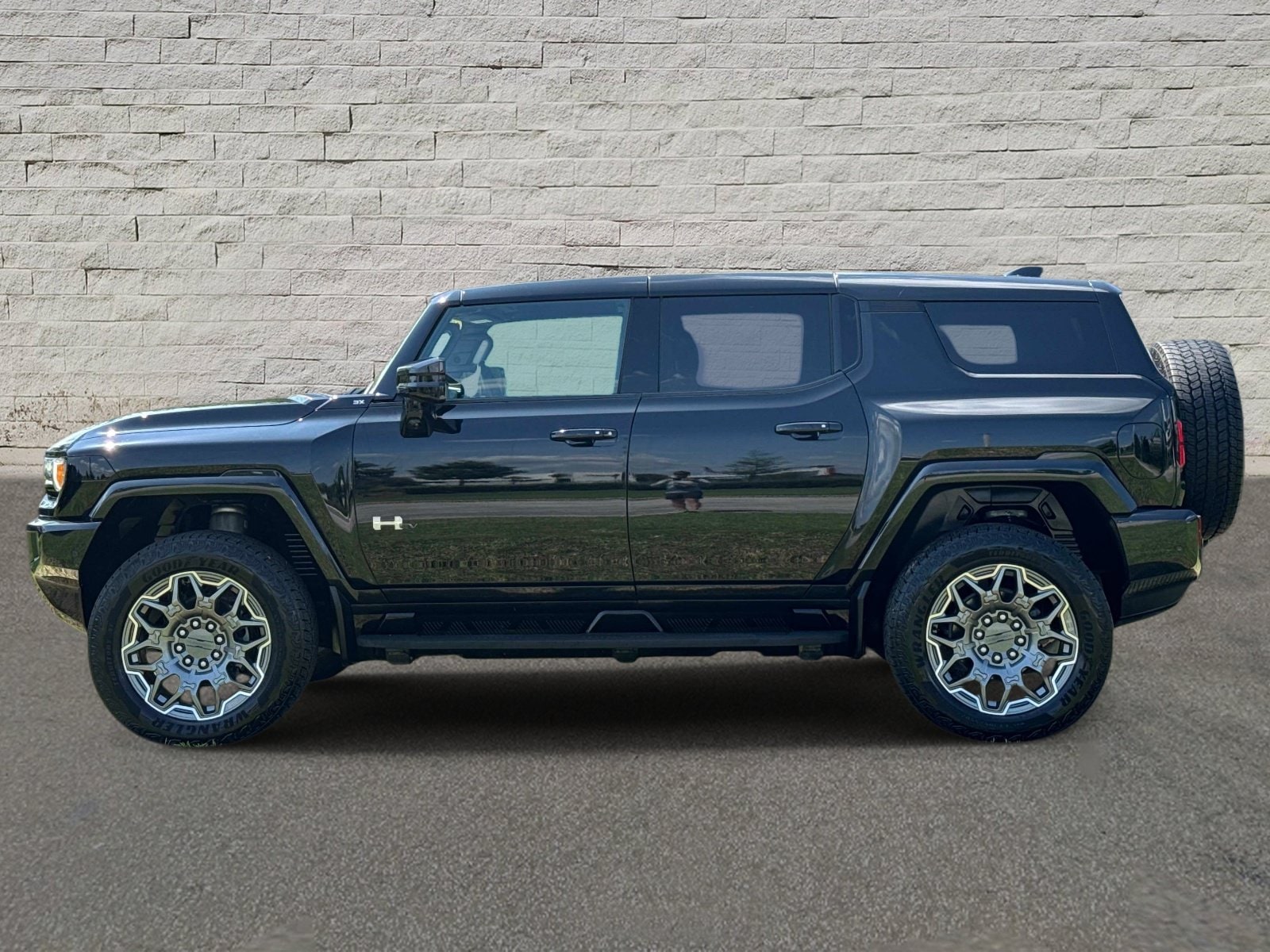 Used 2025 GMC HUMMER EV 3X with VIN 1GKT0RDC8SU119548 for sale in St. Augustine, FL