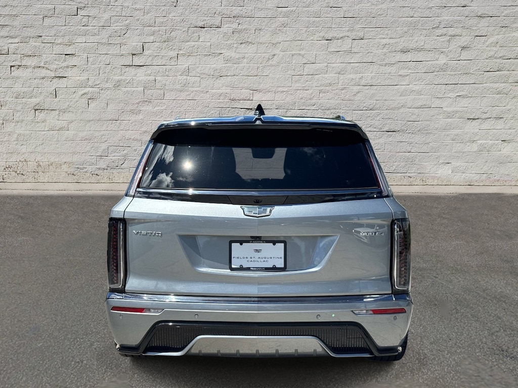 Used 2026 CADILLAC VISTIQ Platinum SUV