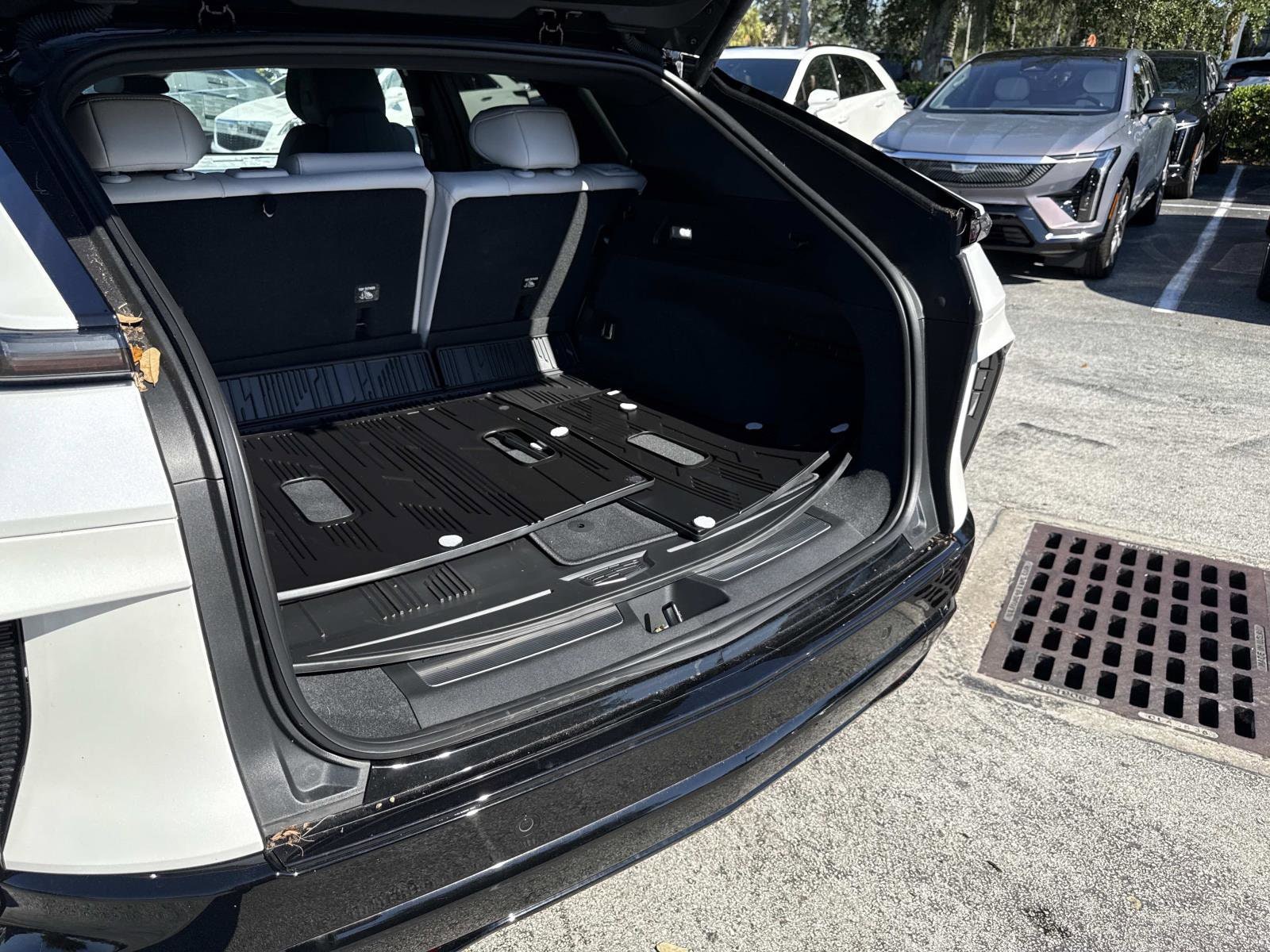 2025 Cadillac LYRIQ Sport 1 - Photo 12