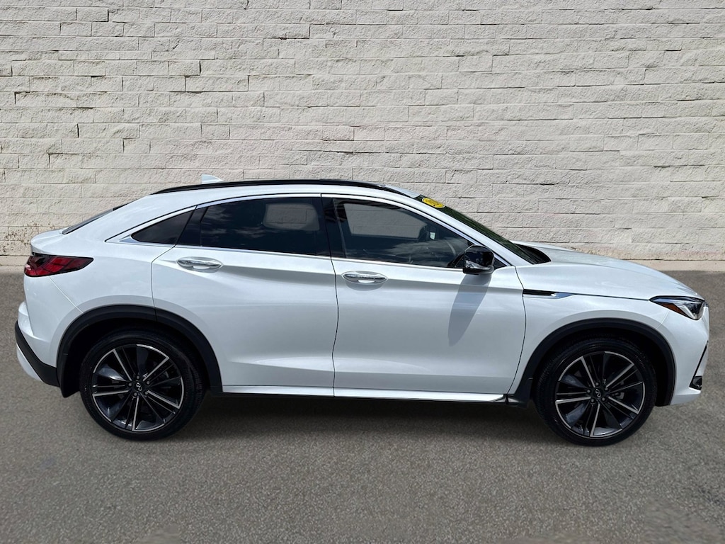 Used 2024 INFINITI QX55 Essential SUV