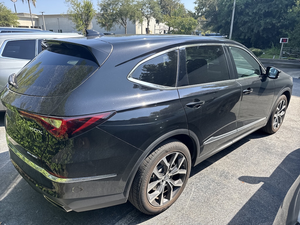 Used 2024 Acura MDX w/Technology Package SUV