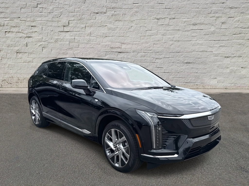 New 2026 CADILLAC OPTIQ Premium Luxury SUV