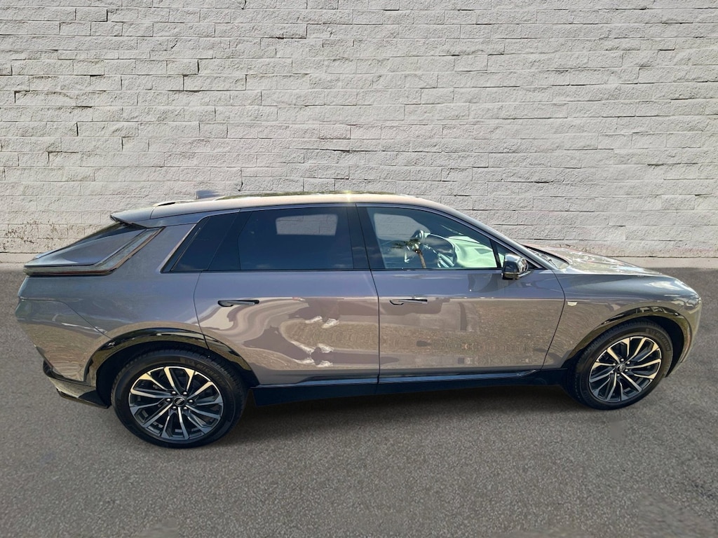 Used 2024 CADILLAC LYRIQ Sport 2 SUV
