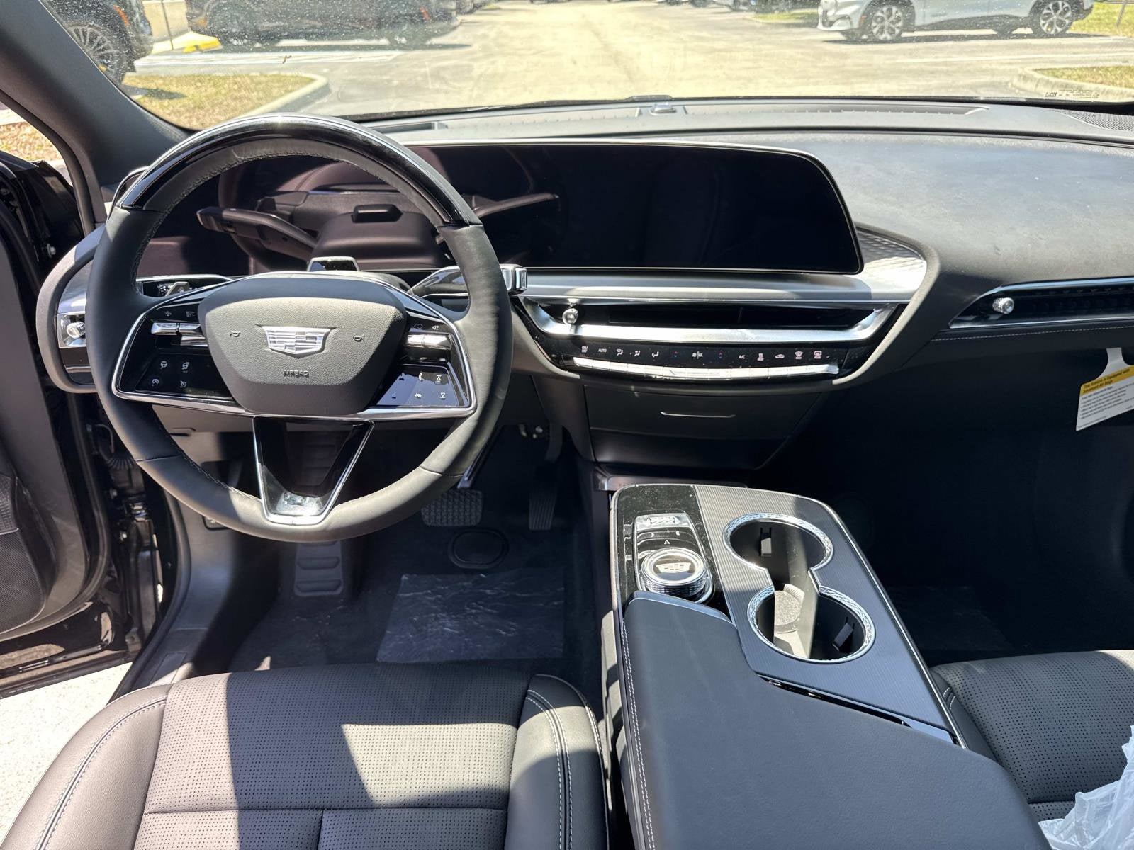 2026 Cadillac LYRIQ Luxury - Photo 18