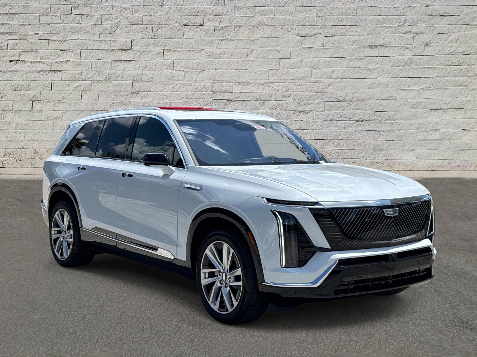 2027 Cadillac VISTIQ Luxury - Photo 6