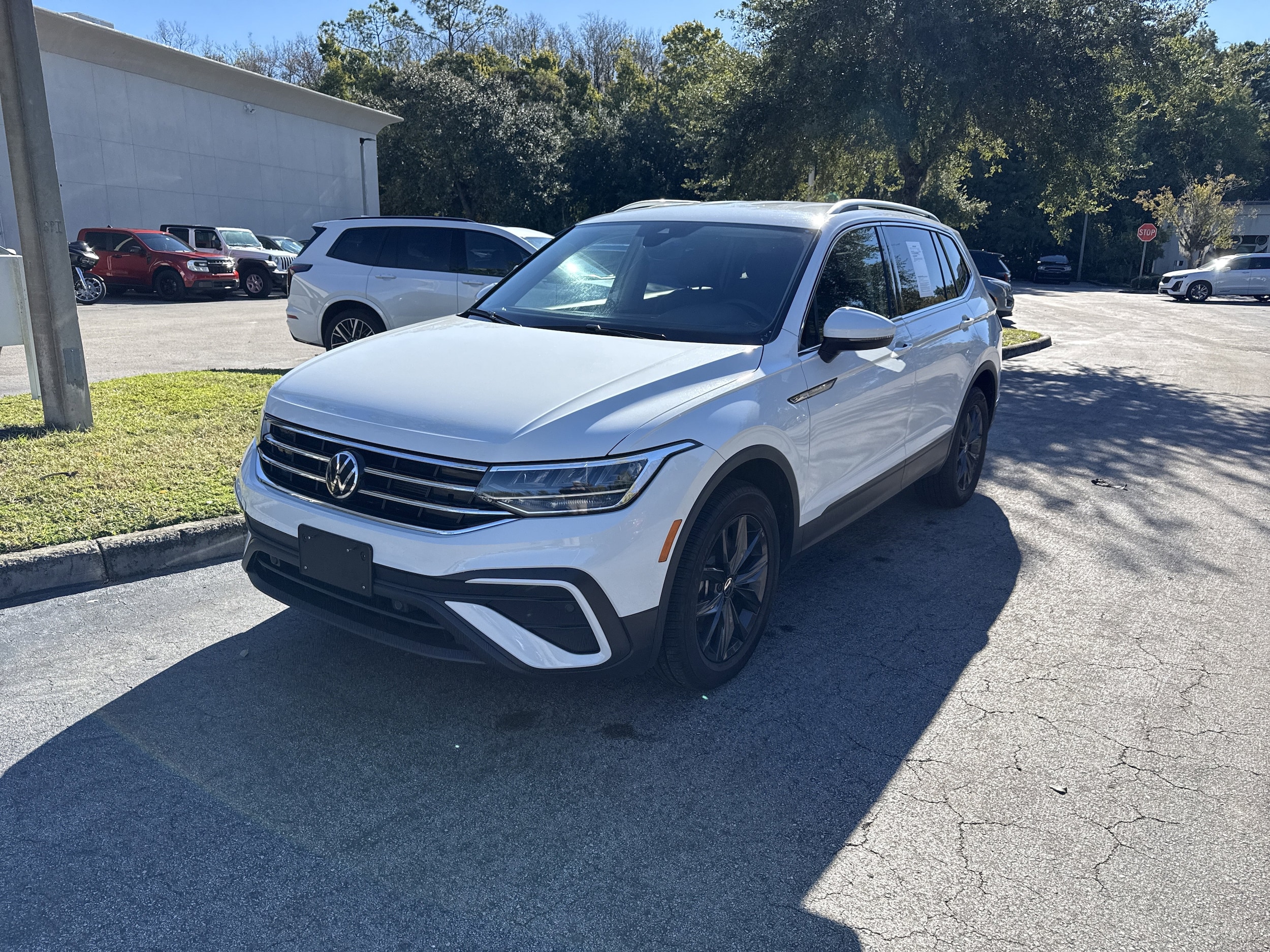 2024 Volkswagen Tiguan SE