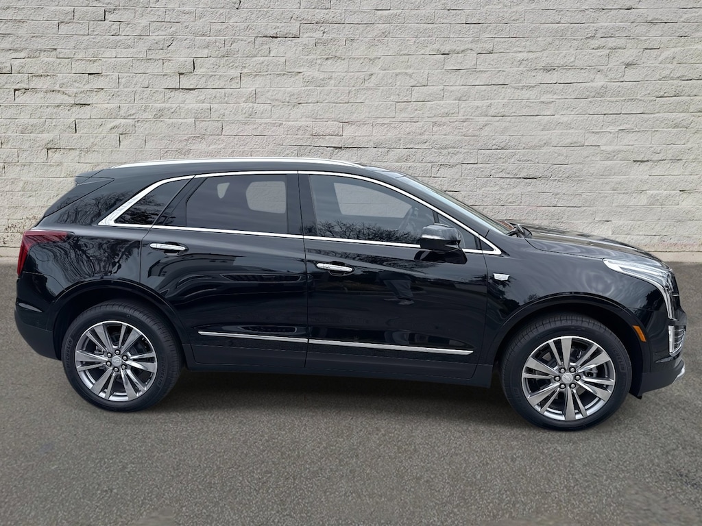 Used 2025 CADILLAC XT5 Premium Luxury SUV