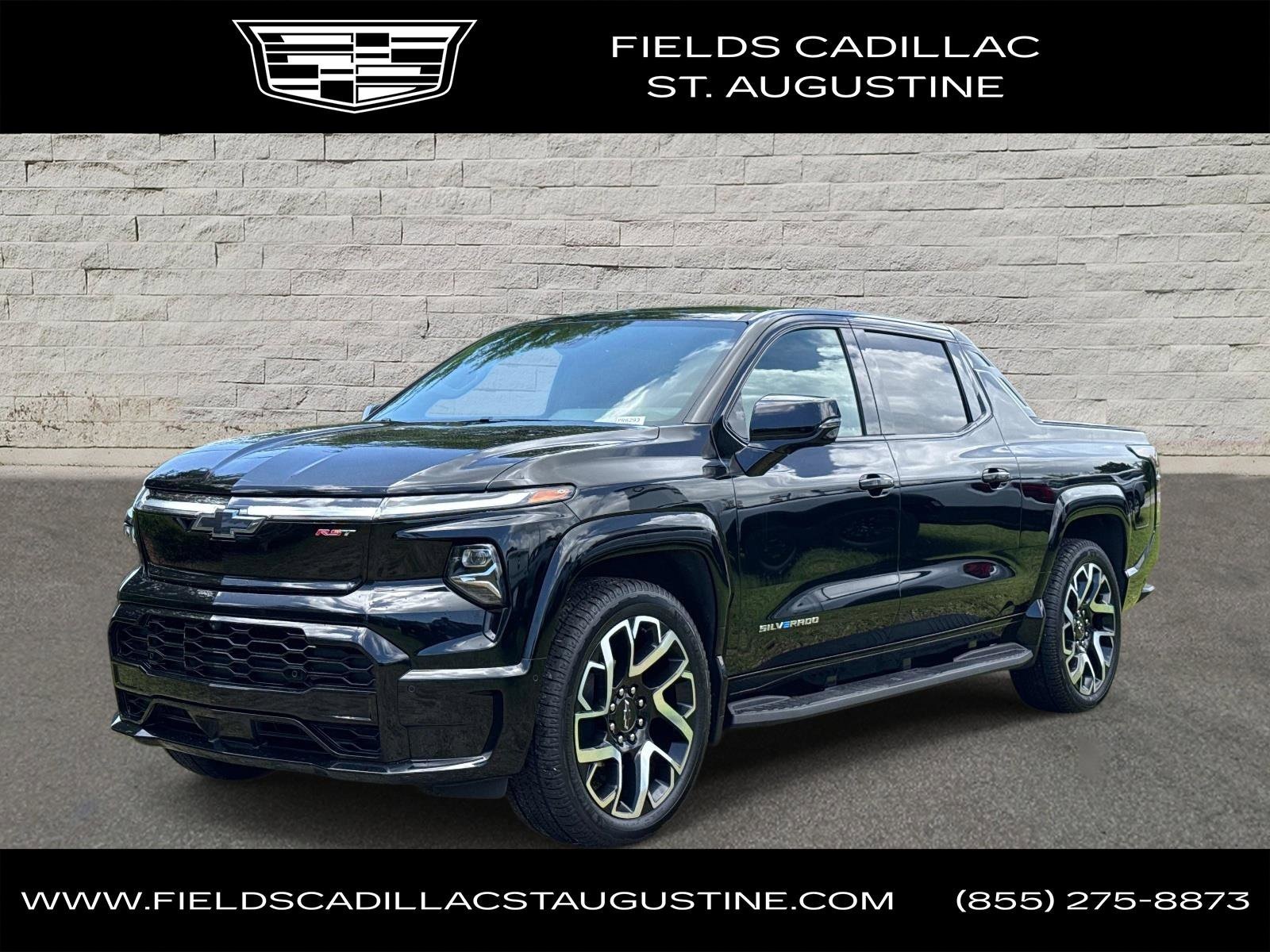2025 Chevrolet Silverado EV RST Max Range's photo