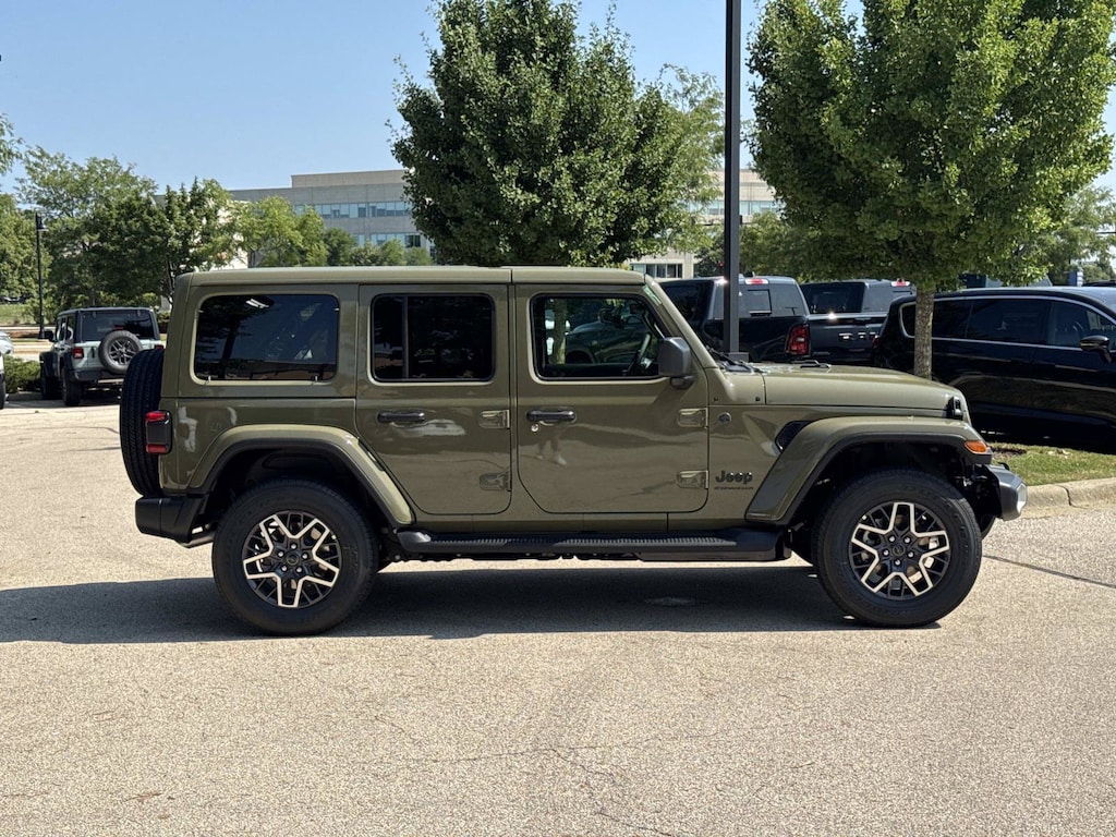 New 2026 Jeep Wrangler 4-DOOR SAHARA Sport Utility