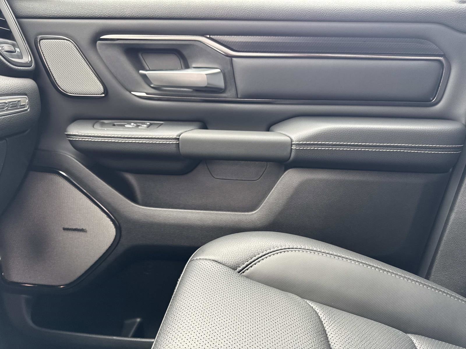 2026 RAM 1500 Rebel - Photo 23