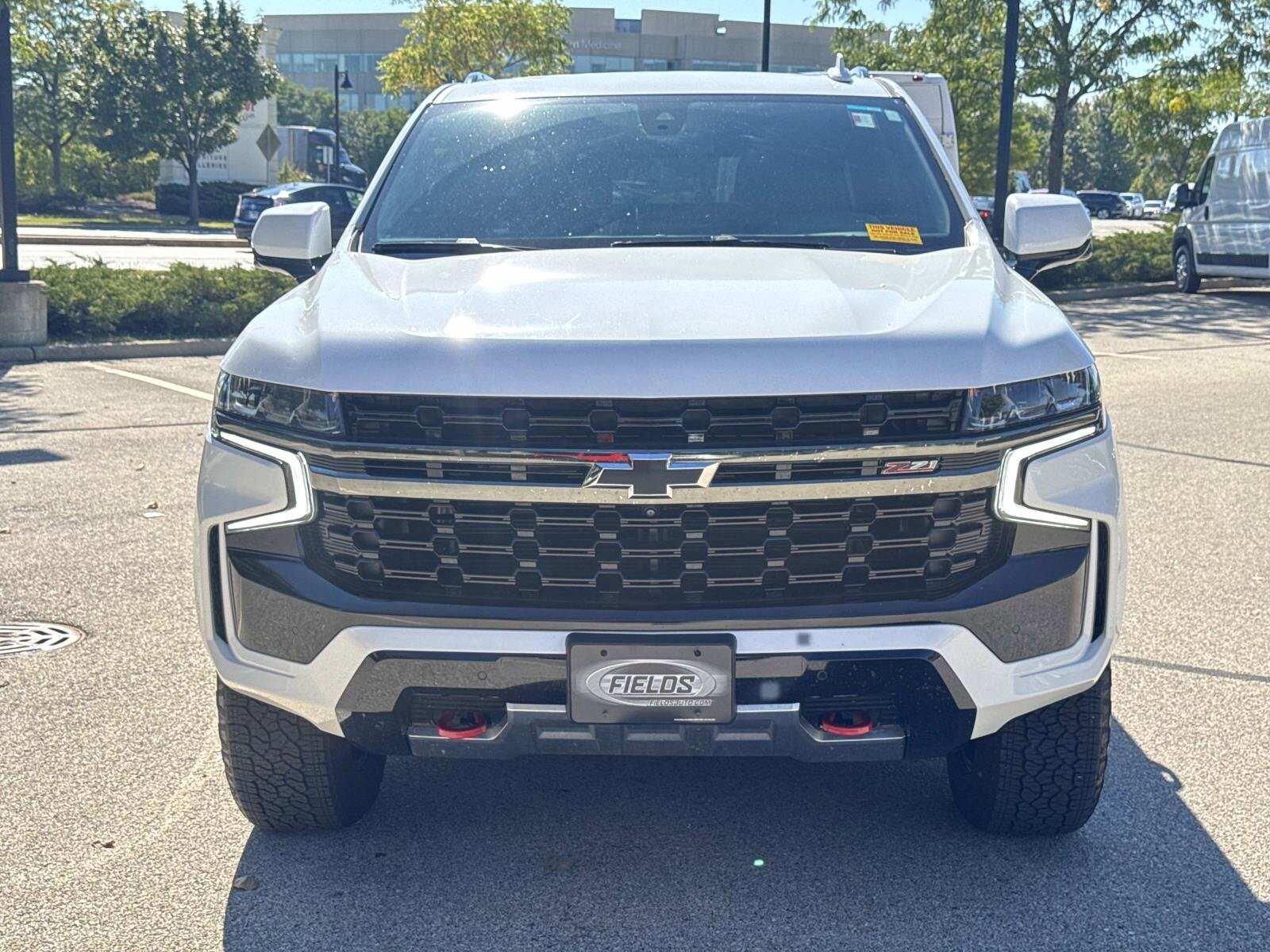 2021 Chevrolet Suburban Z71 photo 2