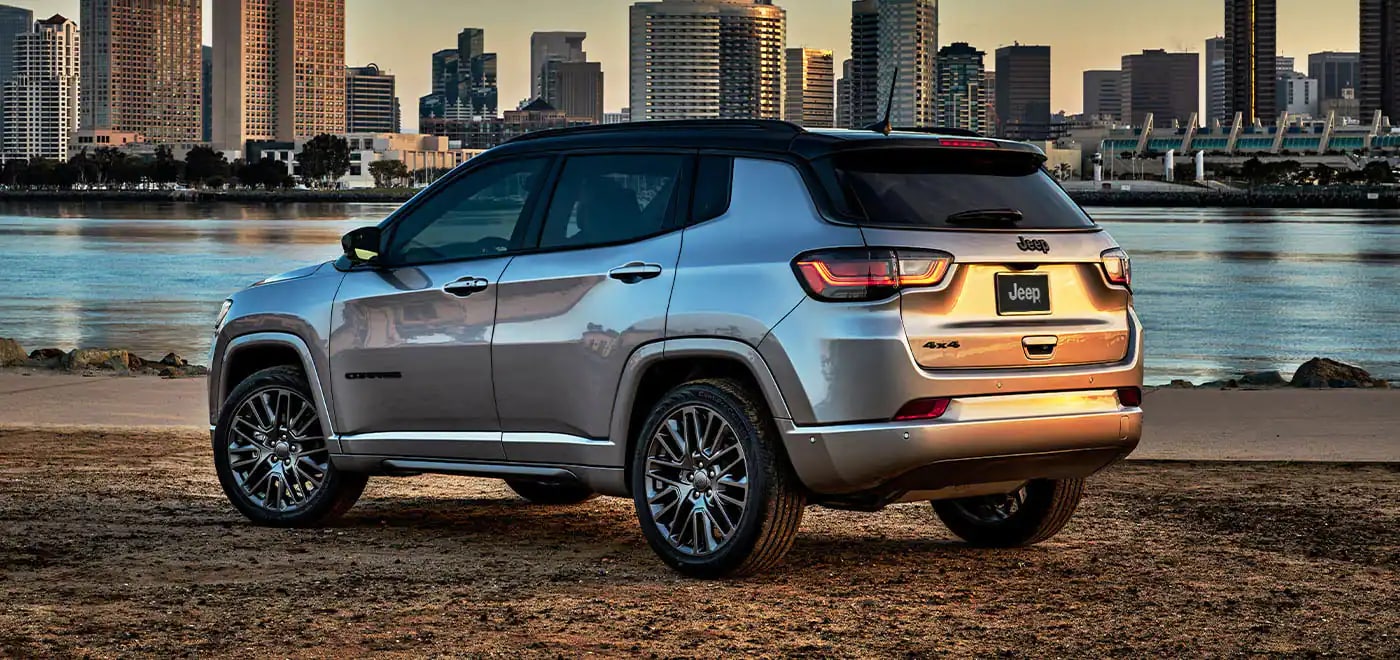 2023-jeep-compass-city.png