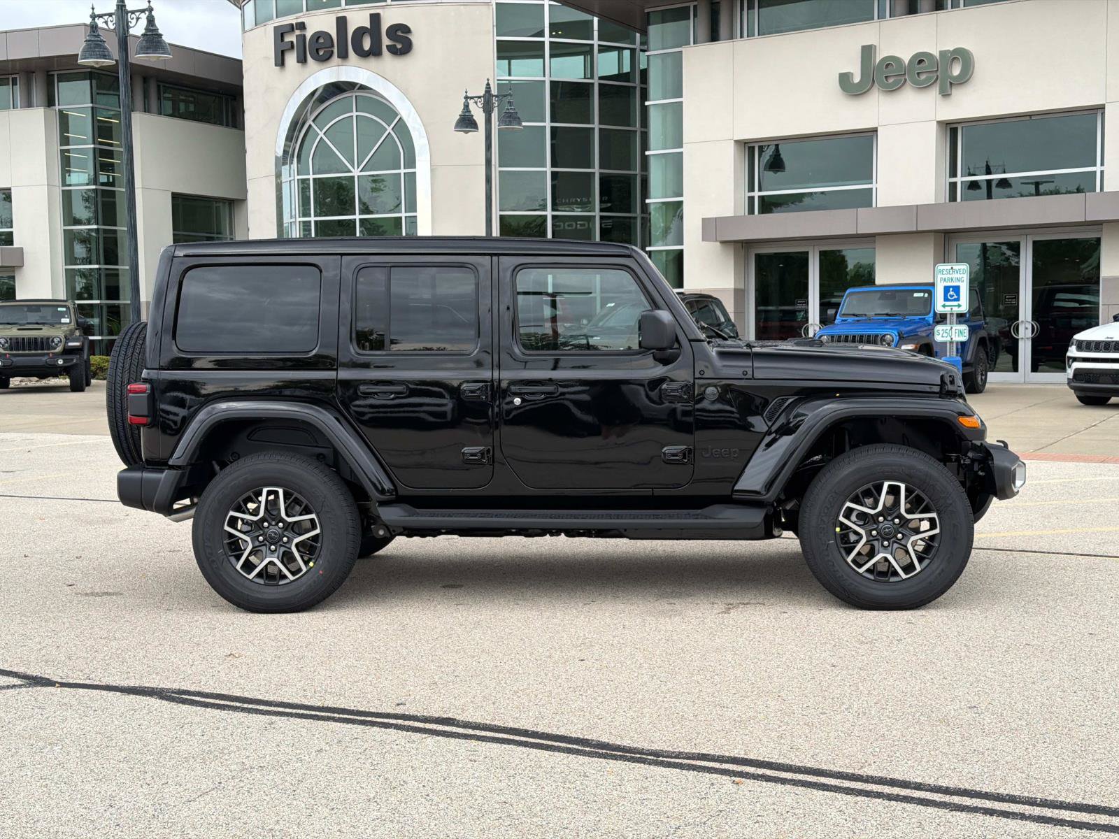 New 2027 Jeep Wrangler 4-DOOR SAHARA Sport Utility