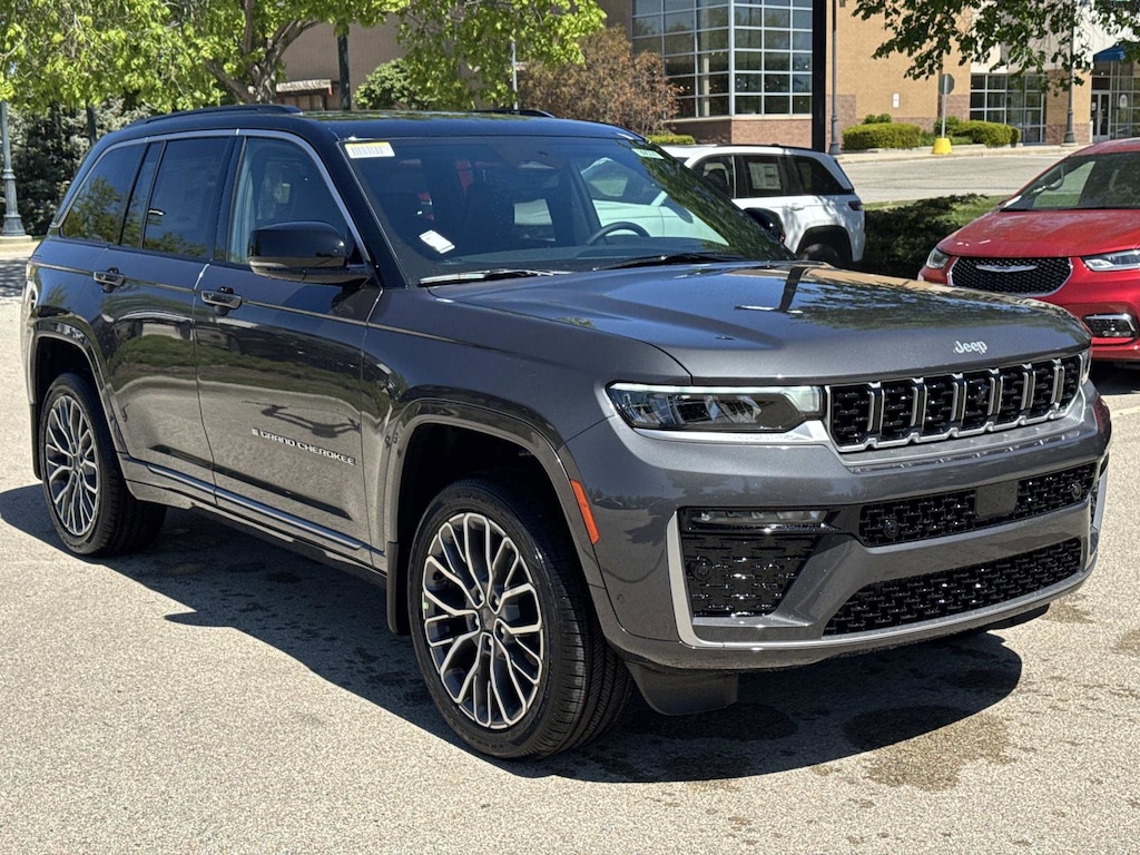 New 2026 Jeep Grand Cherokee SUMMIT 4X4 Sport Utility