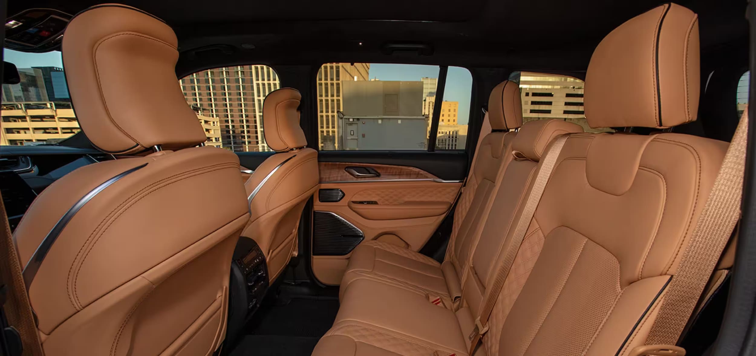 The FamilyFriendly 2024 Jeep® Grand Cherokee