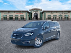 2026 Chrysler Pacifica SELECT Passenger Van