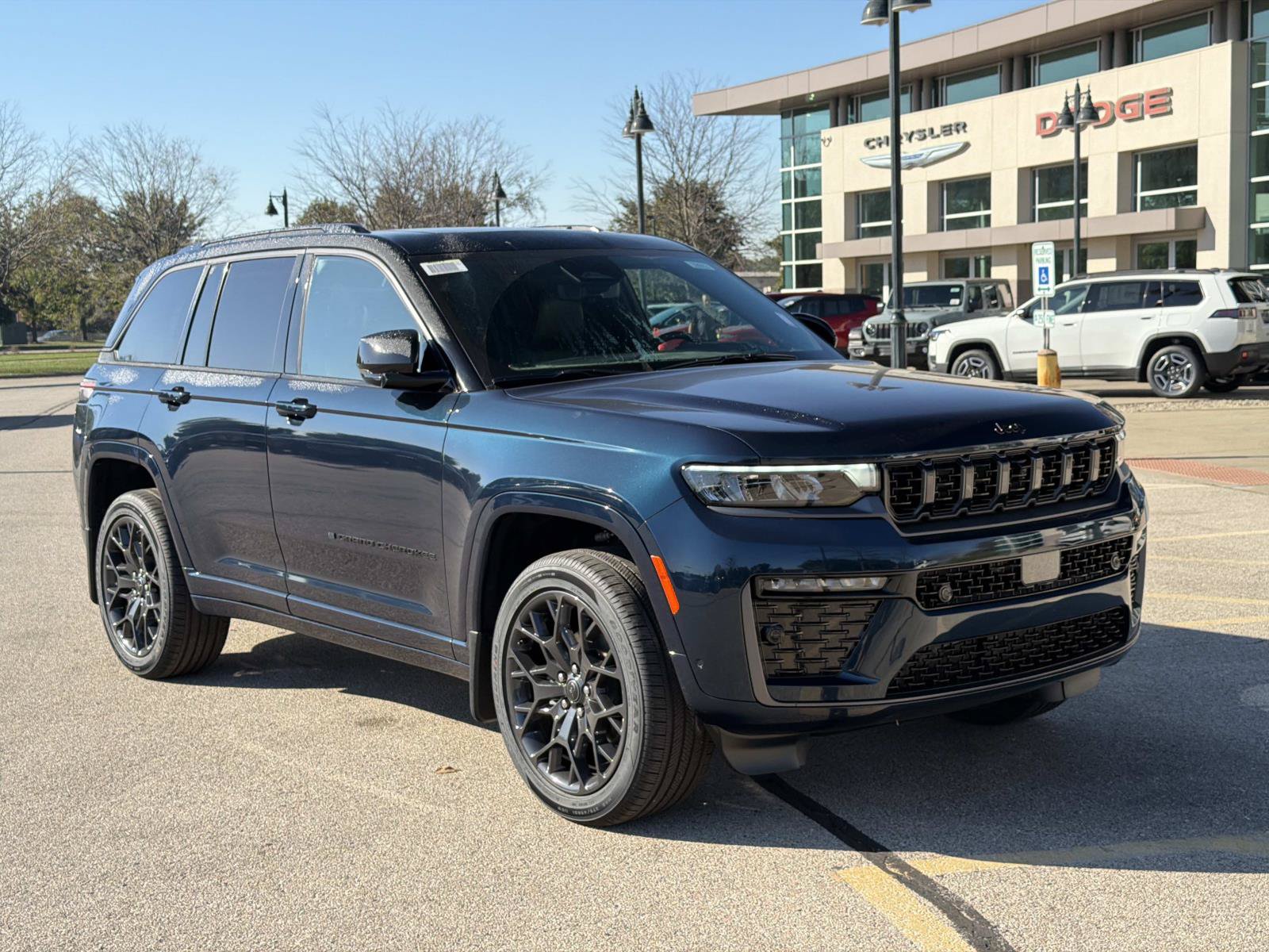 New 2027 Jeep Grand Cherokee 2 Row SUMMIT 4X4 Sport Utility
