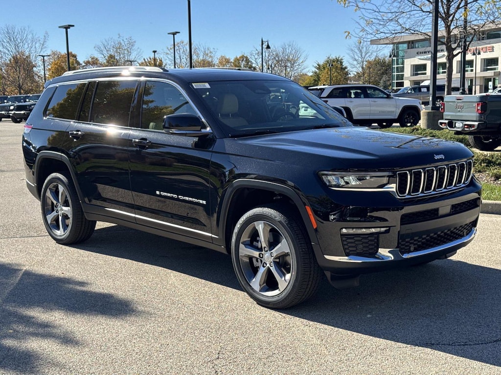 New 2025 Jeep Grand Cherokee L LIMITED 4X4 Sport Utility