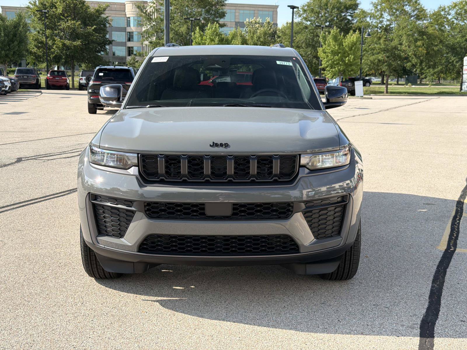 New 2027 Jeep Grand Cherokee LAREDO ALTITUDE 4X4 Sport Utility