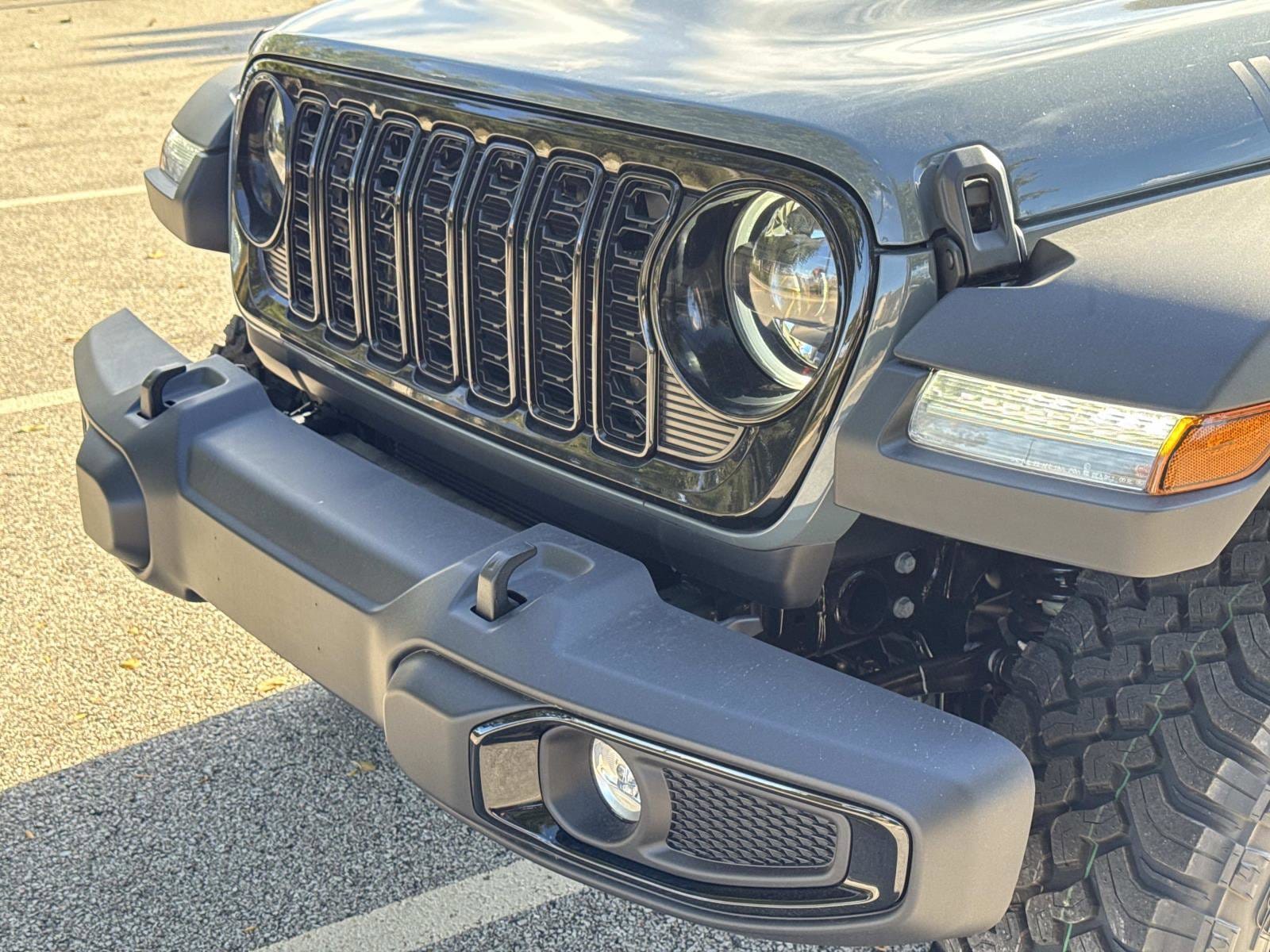 2026 Jeep Wrangler 4-Door Willys - Photo 10