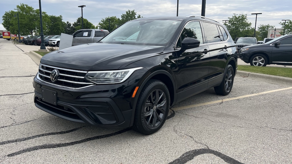 Used 2022 Volkswagen Tiguan SE 2.0T SE 4MOTION