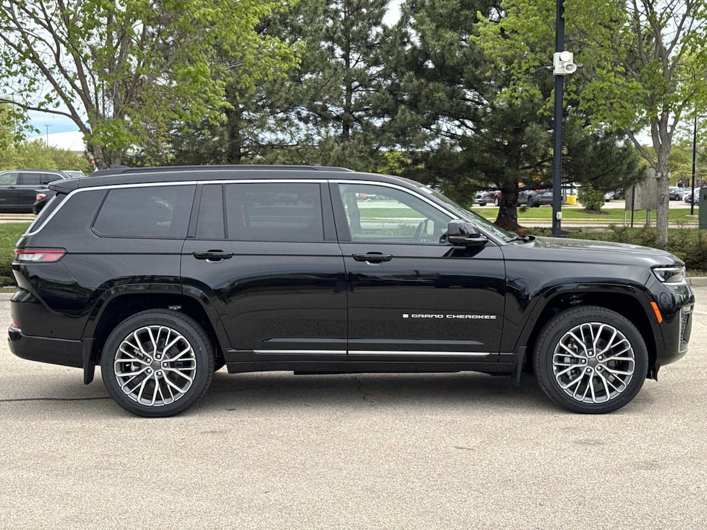 New 2026 Jeep Grand Cherokee L SUMMIT 4X4 Sport Utility