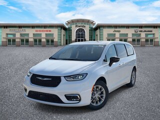 2026 Chrysler Pacifica LIMITED Passenger Van