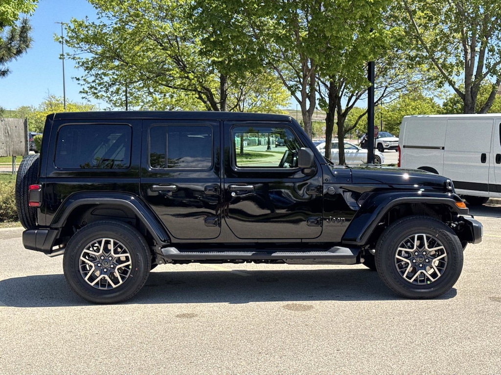 New 2026 Jeep Wrangler 4-DOOR SAHARA Sport Utility