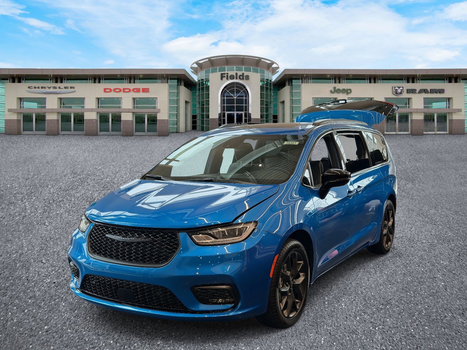2026 Chrysler Pacifica Limited's photo
