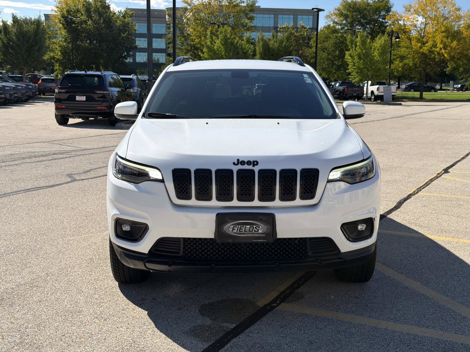 Used 2019 Jeep Cherokee Altitude with VIN 1C4PJMLX6KD310953 for sale in Glenview, IL