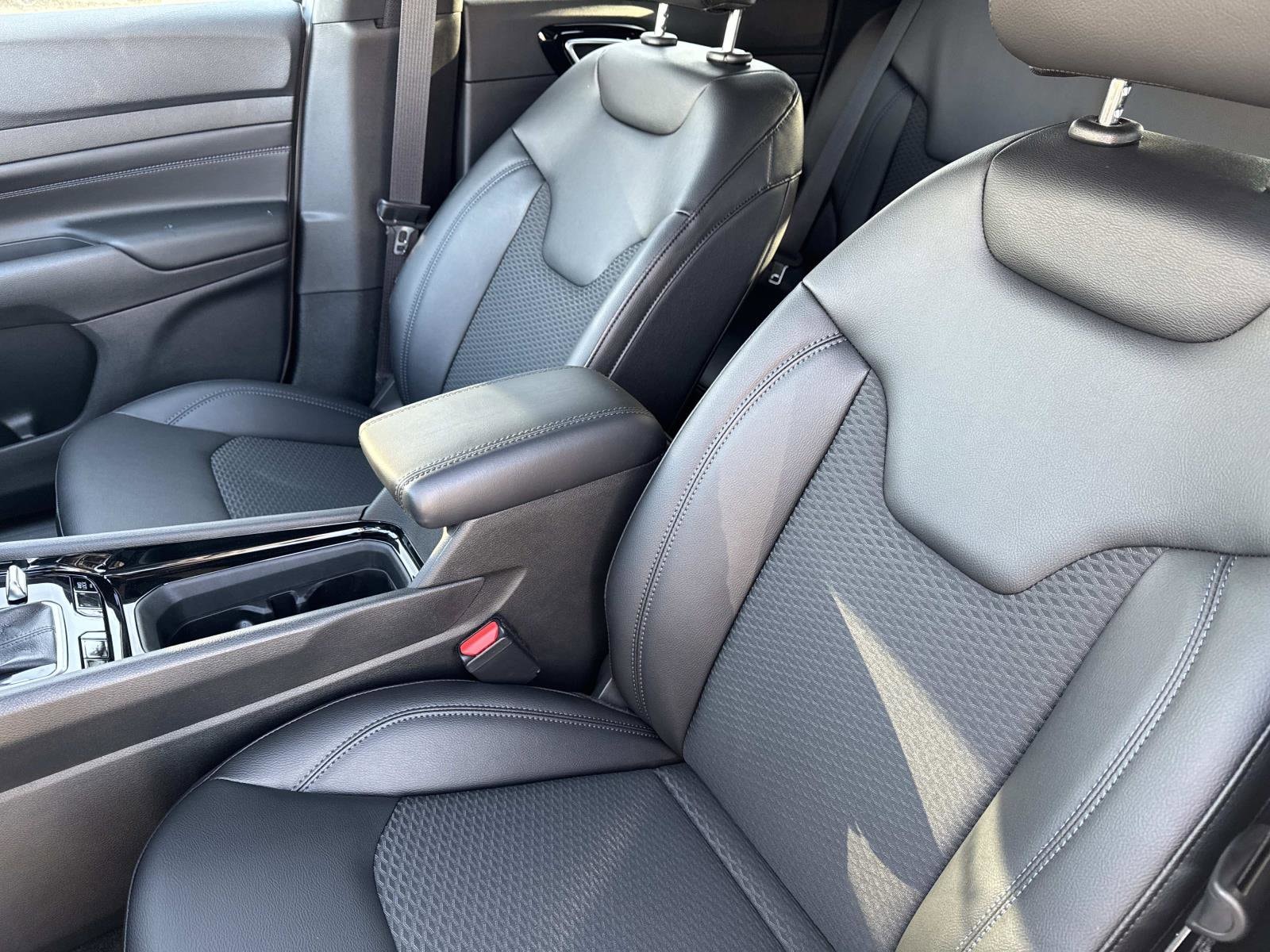 2026 Jeep Compass Latitude - Photo 18
