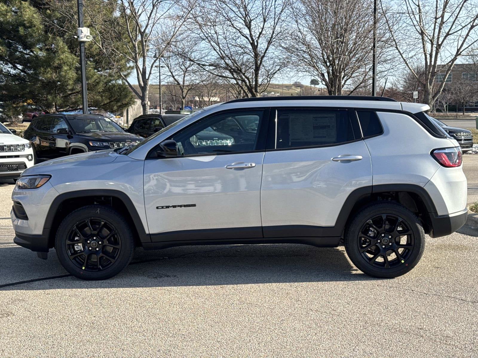 2026 Jeep Compass Latitude - Photo 8