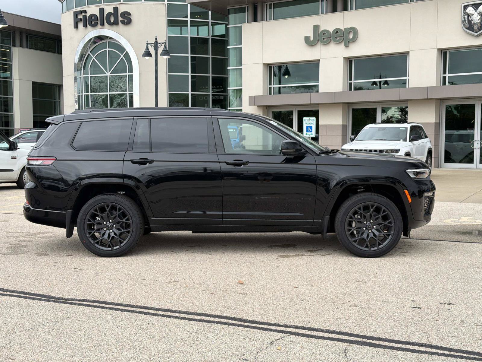 New 2027 Jeep Grand Cherokee L SUMMIT 4X4 Sport Utility