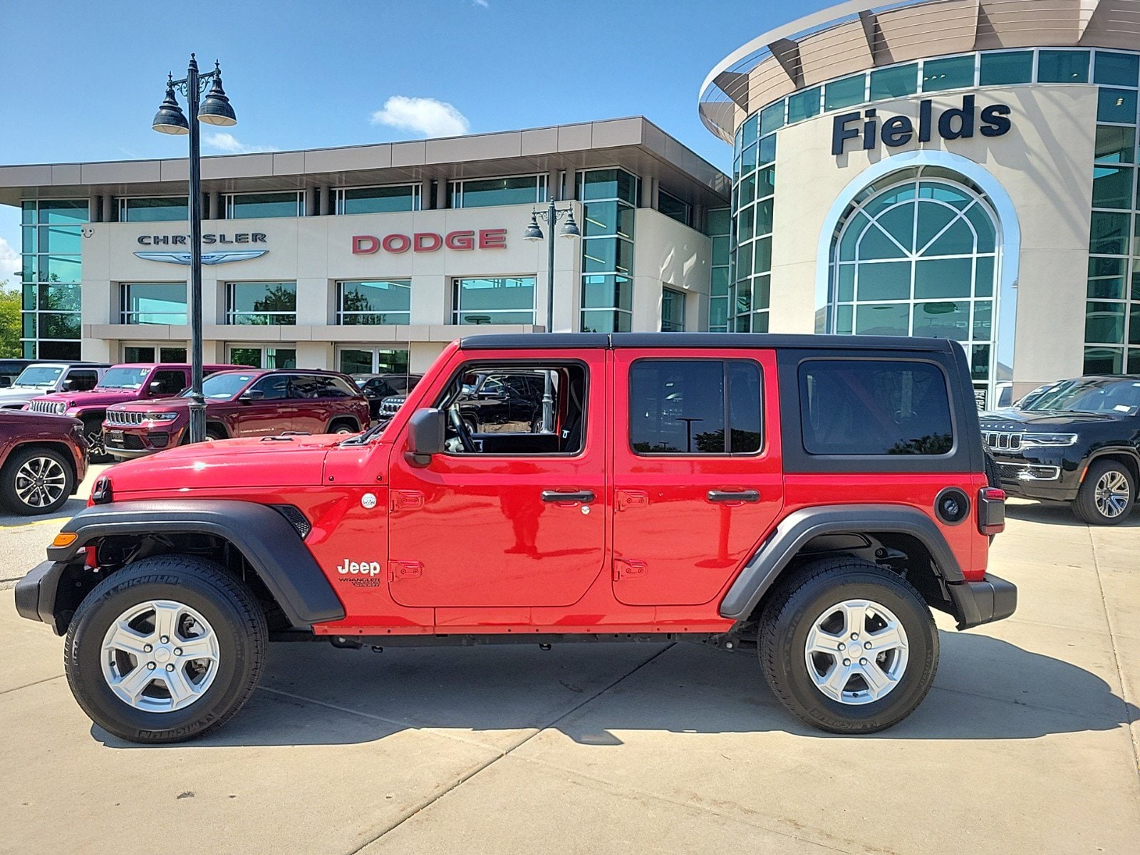 Certified 2021 Jeep Wrangler Unlimited Sport S with VIN 1C4HJXDN4MW532000 for sale in Glenview, IL