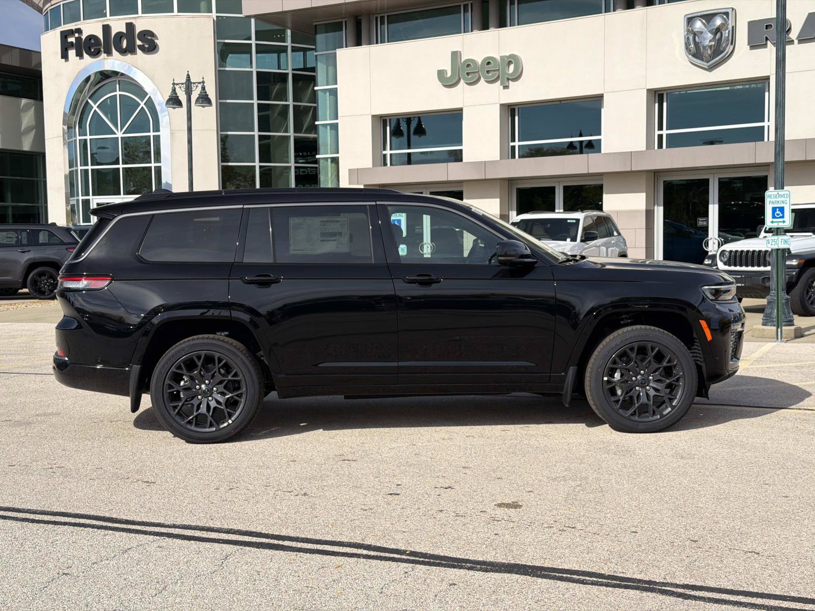 New 2027 Jeep Grand Cherokee L 3 Row SUMMIT 4X4 Sport Utility
