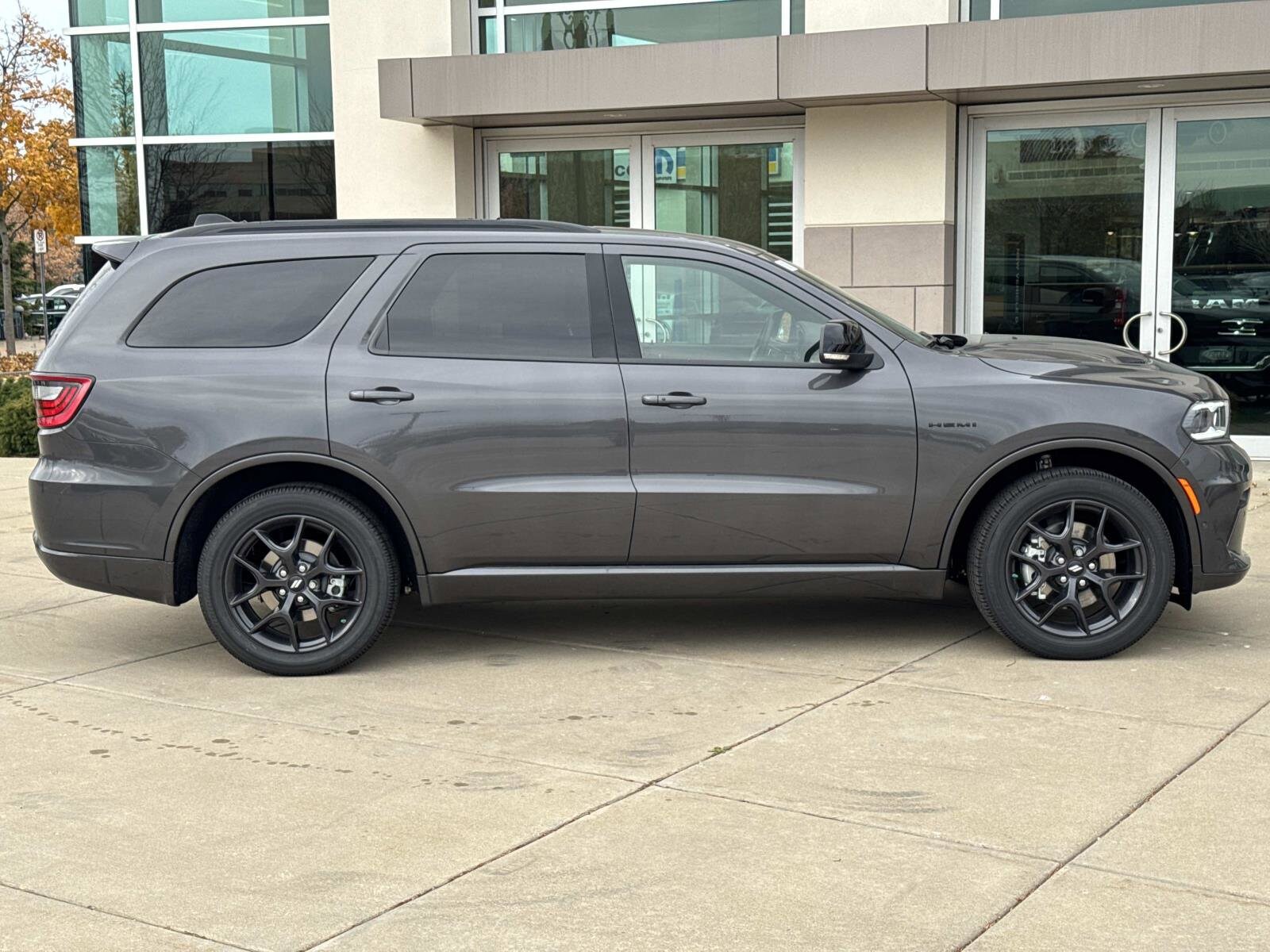 2026 Dodge Durango GT Premium photo 4