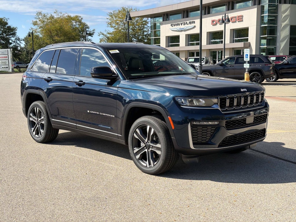 New 2027 Jeep Grand Cherokee LIMITED 4X4 Sport Utility