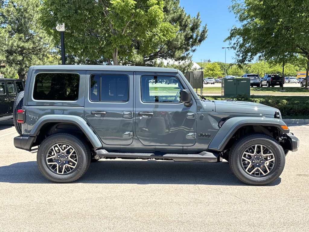 New 2026 Jeep Wrangler 4-DOOR SAHARA Sport Utility