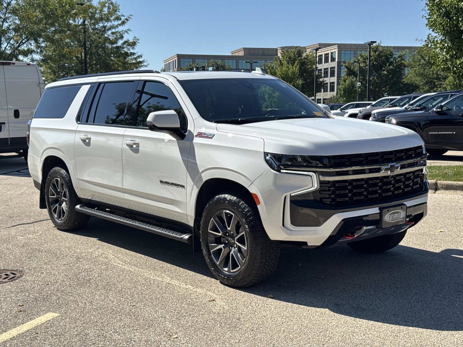 2021 Chevrolet Suburban Z71 photo 3