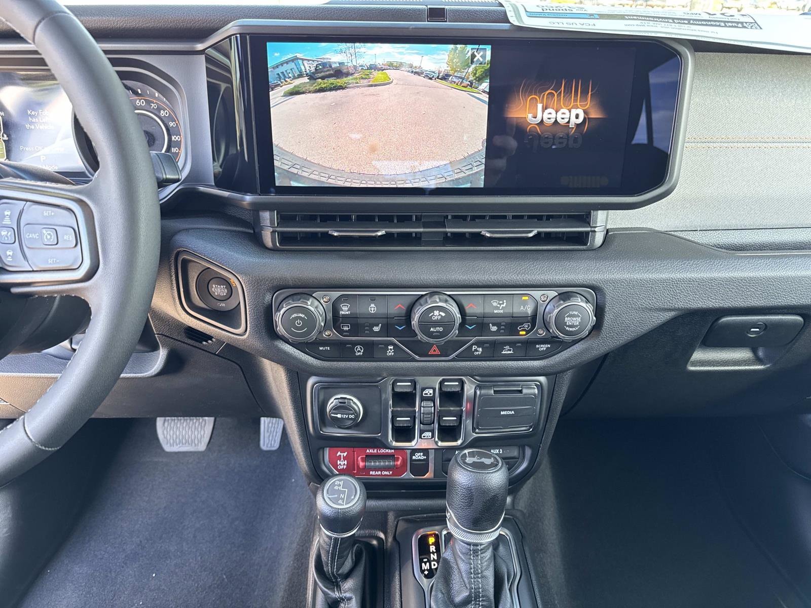 2026 Jeep Wrangler 4-Door Willys - Photo 23