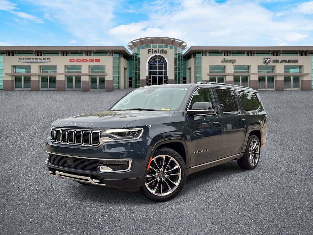 Used 2024 Jeep Wagoneer L Series III Series III 4x4