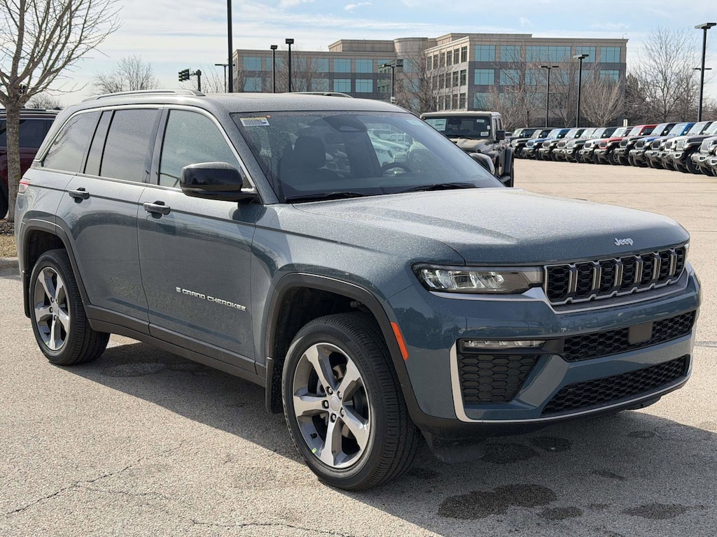 New 2026 Jeep Grand Cherokee LIMITED 4X4 Sport Utility