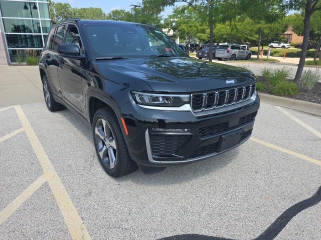 New 2026 Jeep Grand Cherokee LIMITED 4X4 Sport Utility