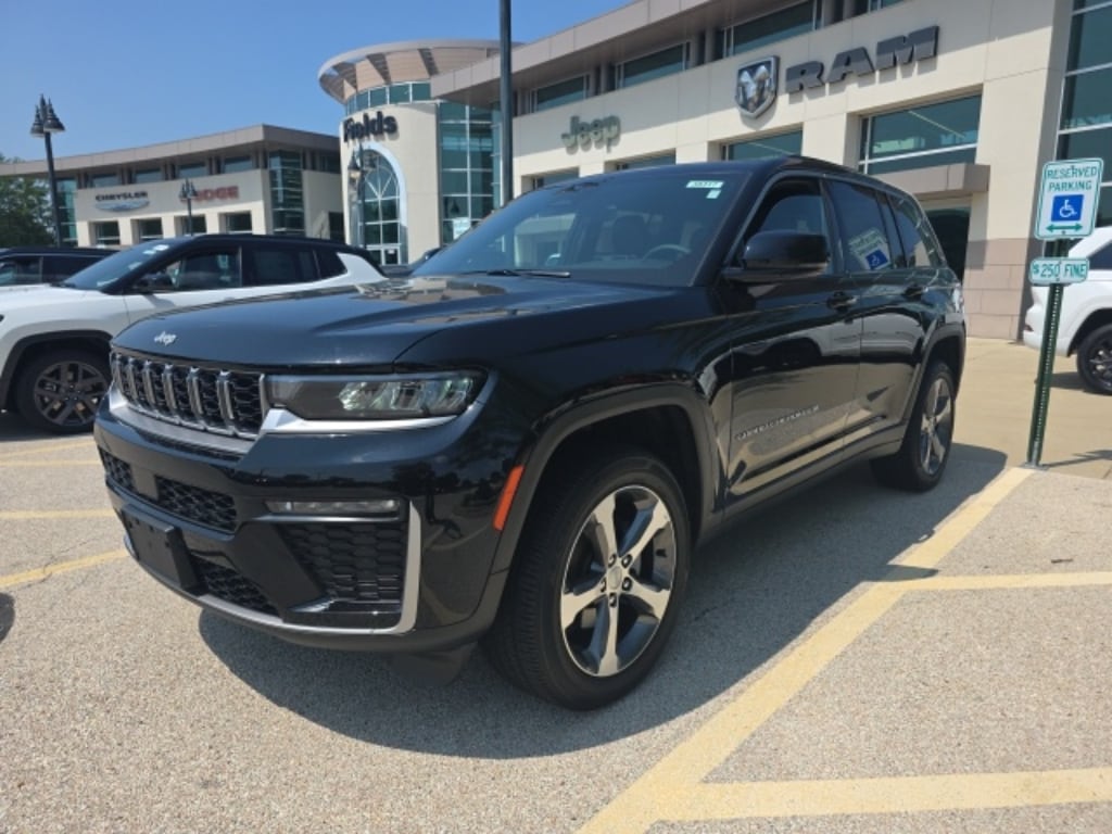 New 2026 Jeep Grand Cherokee LIMITED 4X4 Sport Utility