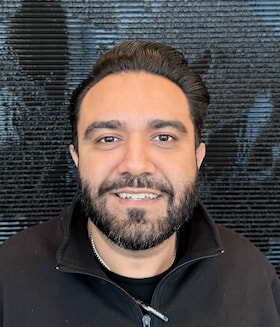 Staff member Zahid  from ID_f63b561c1cd1