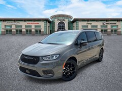 2025 Chrysler Pacifica LIMITED Passenger Van
