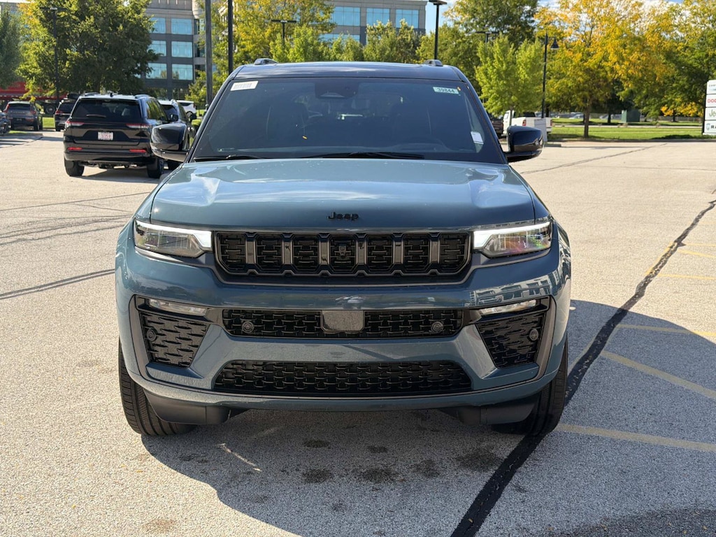 New 2027 Jeep Grand Cherokee L 3 Row SUMMIT 4X4 Sport Utility