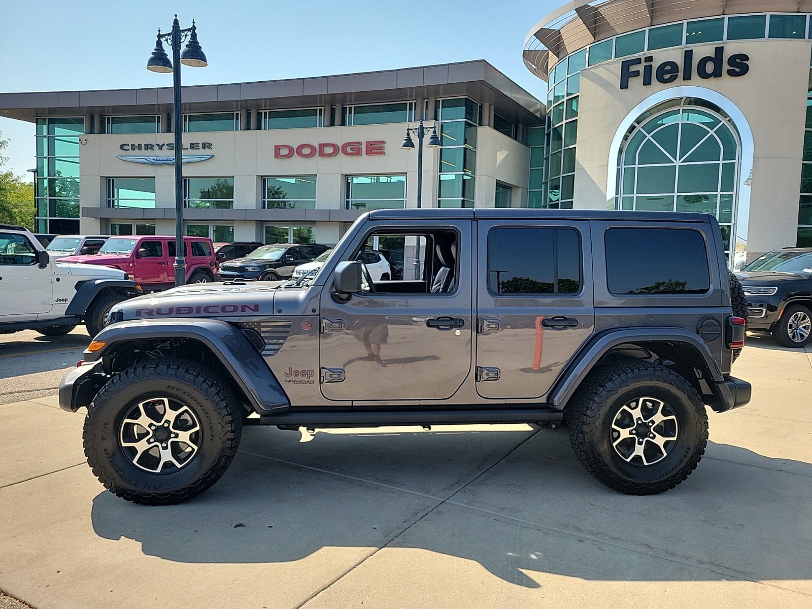 Used 2021 Jeep Wrangler Unlimited Rubicon with VIN 1C4HJXFN4MW515775 for sale in Glenview, IL