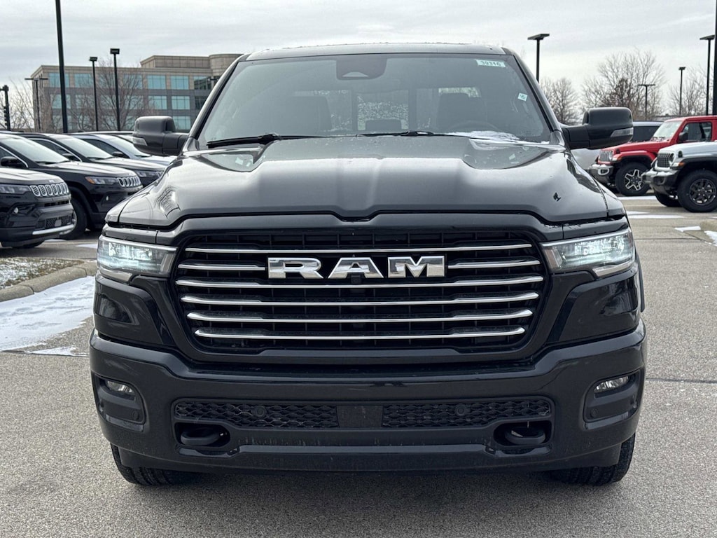 New 2026 Ram 1500 LARAMIE CREW CAB 4X4 5'7 BOX Pickup